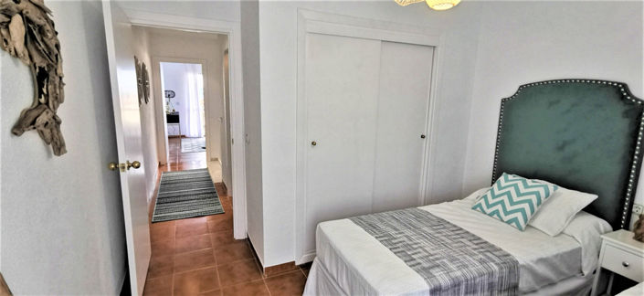 Image No.21-2 Bed Townhouse for sale