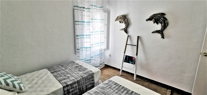 Image No.23-2 Bed Townhouse for sale
