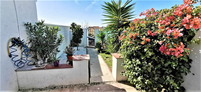 Image No.26-2 Bed Townhouse for sale