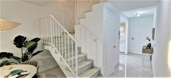 Image No.6-2 Bed Townhouse for sale