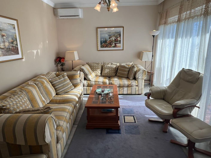 Image No.10-3 Bed Townhouse for sale