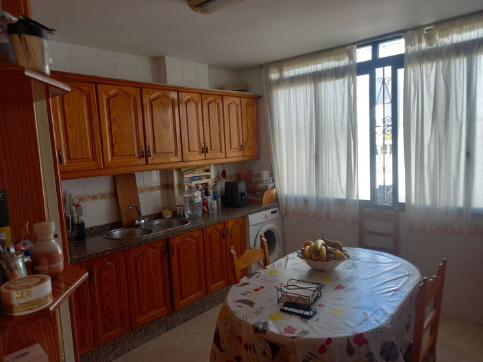 Image No.25-Jumelé de 4 chambres à vendre à Estepona