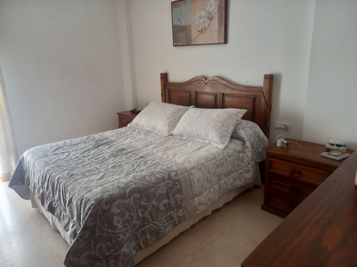 Image No.9-Jumelé de 4 chambres à vendre à Estepona