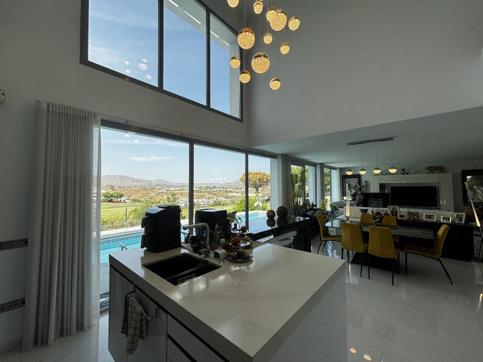 Image No.2-Villa de 3 chambres à vendre à La Cala De Mijas