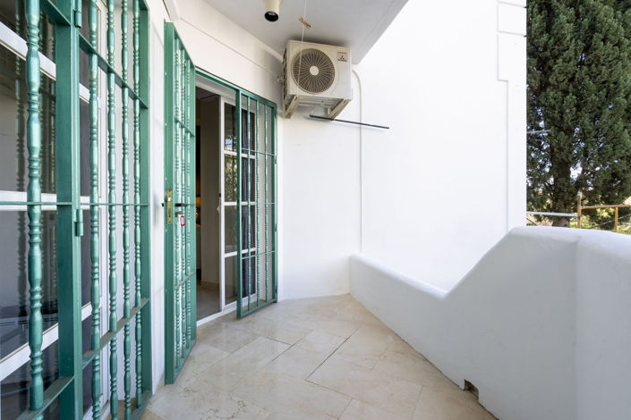 Image No.19-2 Bed Apartment for sale
