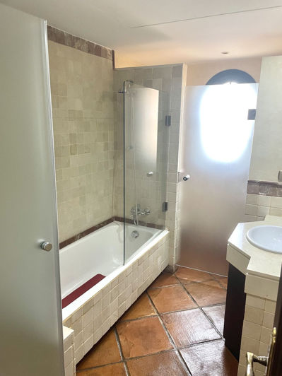 Image No.20-5 Bed Villa for sale
