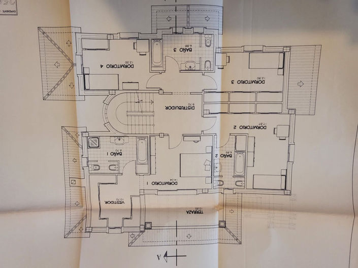 Image No.42-5 Bed Villa for sale