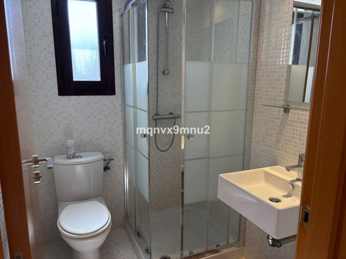 Image No.23-2 Bed Apartment for sale