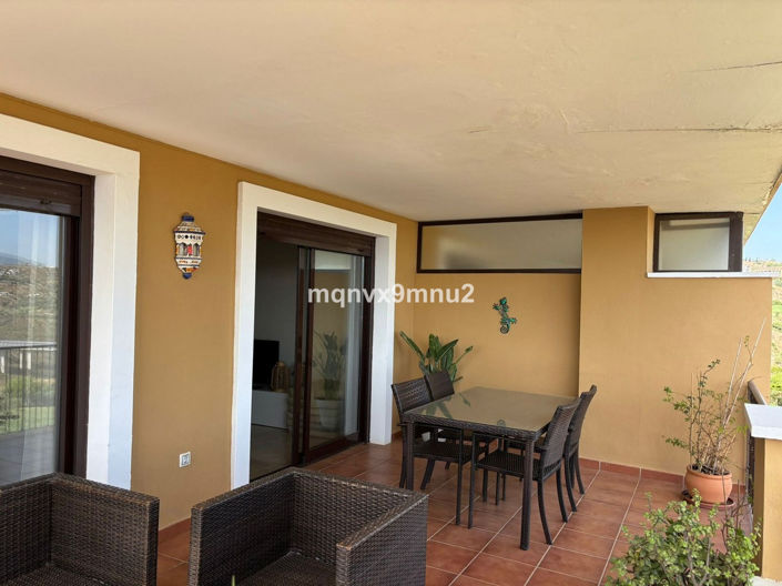 Image No.33-2 Bed Apartment for sale