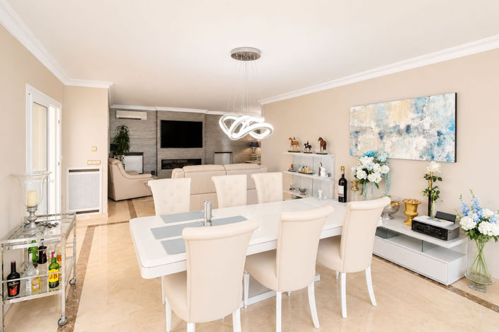 Image No.10-Villa de 4 chambres à vendre à Elviria