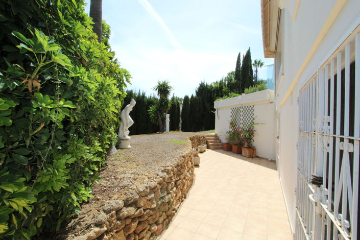 Image No.40-Villa de 4 chambres à vendre à Elviria