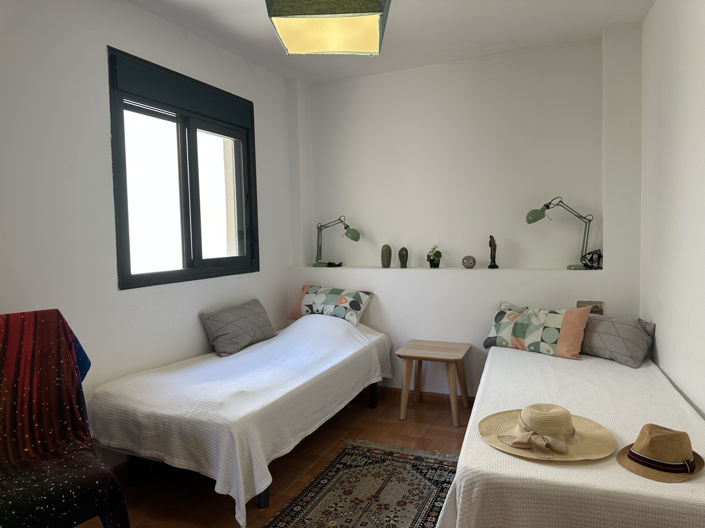 Image No.17-2 Bed Apartment for sale