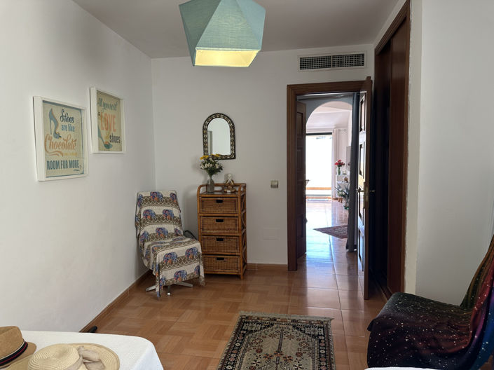 Image No.18-2 Bed Apartment for sale