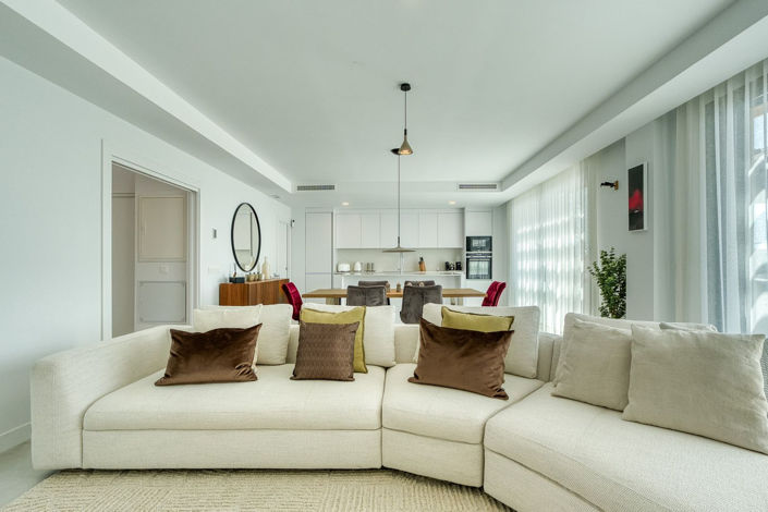 Image No.20-3 Bed Townhouse for sale