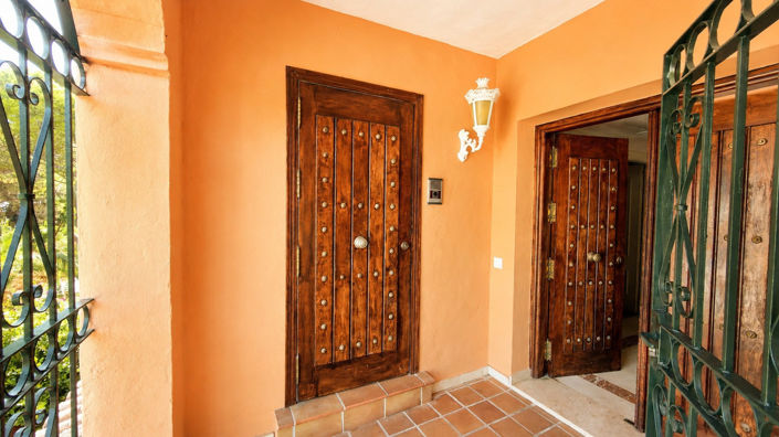 Image No.10-4 Bed Apartment for sale