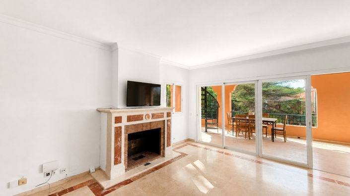 Image No.12-4 Bed Apartment for sale