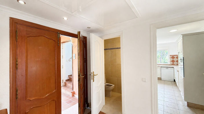 Image No.16-4 Bed Apartment for sale
