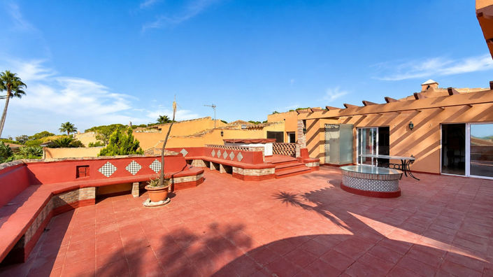 Image No.37-4 Bed Apartment for sale