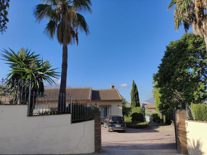 Image No.35-3 Bed Finca for sale