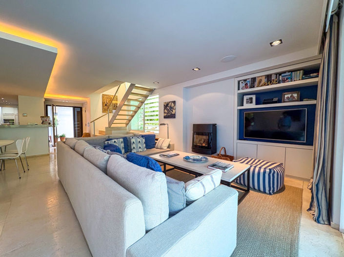 Image No.5-2 Bed Townhouse for sale