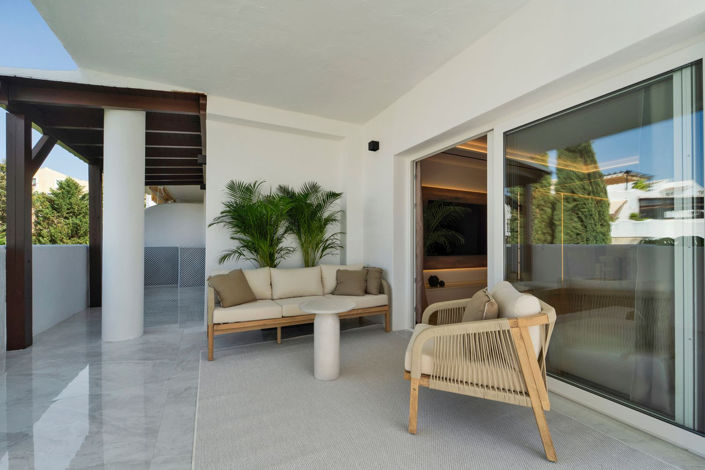 Image No.14-3 Bed Apartment for sale