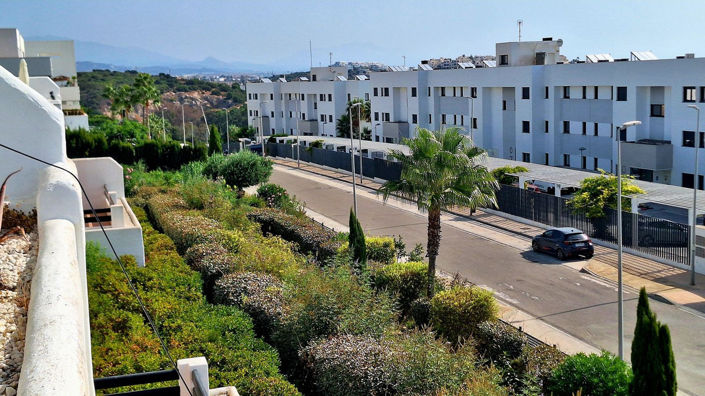 Image No.37-2 Bed Apartment for sale