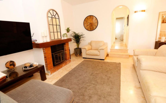 Image No.8-3 Bed Townhouse for sale