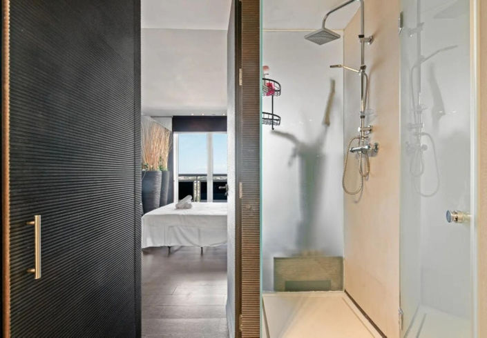 Image No.13-1 Bed Apartment for sale