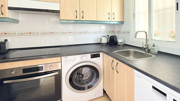 Image No.17-2 Bed Apartment for sale