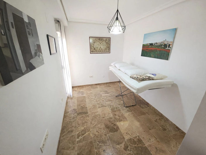 Image No.10-3 Bed Apartment for sale