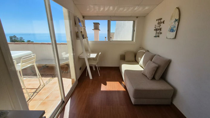 Image No.12-2 Bed Apartment for sale