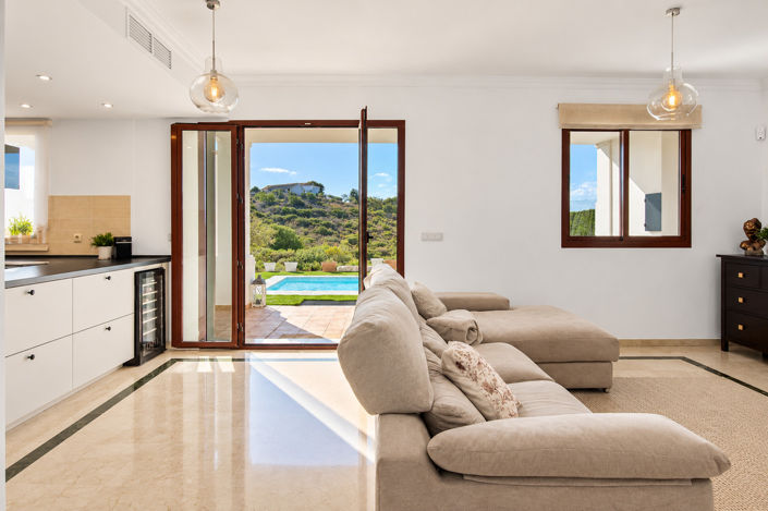 Image No.6-3 Bed Semi-Detached for sale