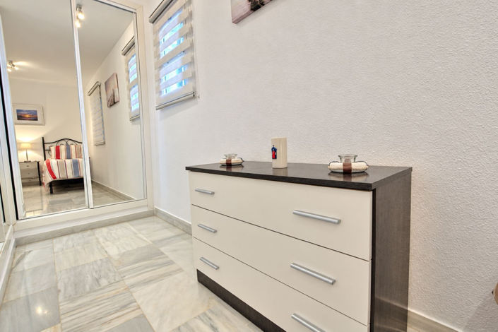 Image No.26-2 Bed Apartment for sale