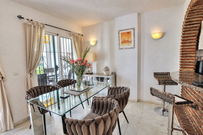Image No.8-2 Bed Apartment for sale