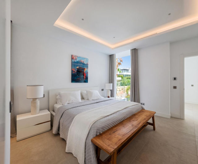 Image No.21-4 Bed Villa for sale