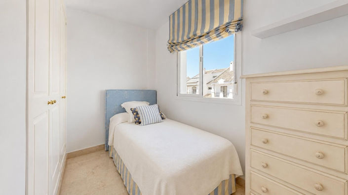 Image No.23-3 Bed Townhouse for sale