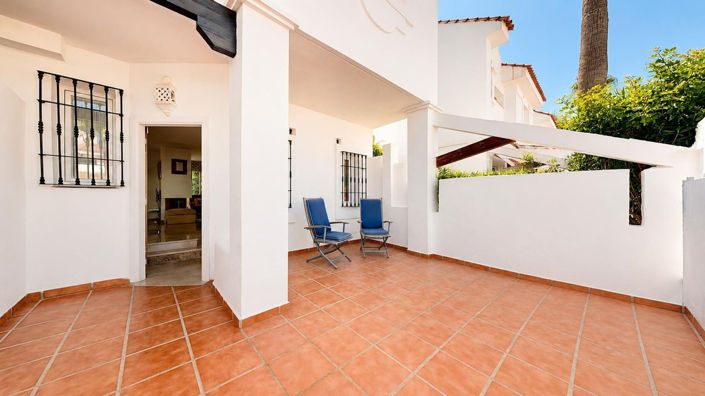 Image No.40-3 Bed Townhouse for sale