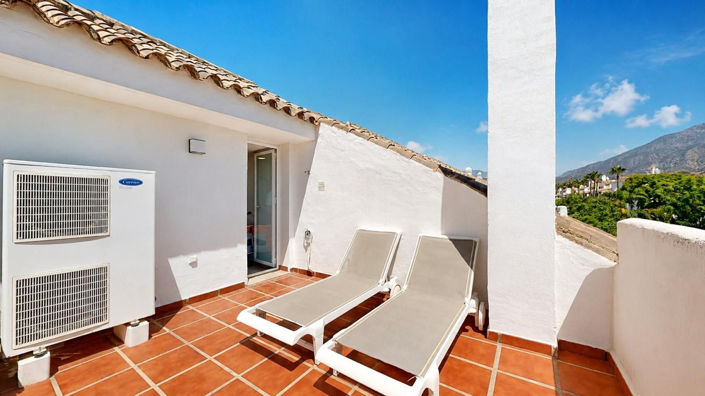 Image No.42-3 Bed Townhouse for sale