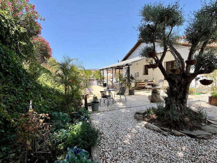 Image No.19-5 Bed Villa for sale