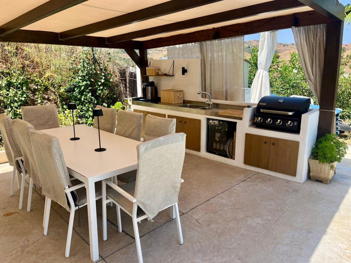 Image No.26-5 Bed Villa for sale