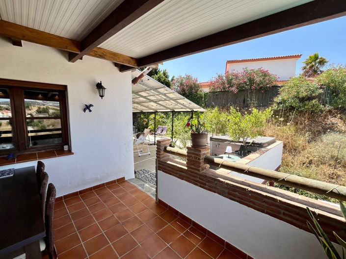 Image No.36-5 Bed Villa for sale