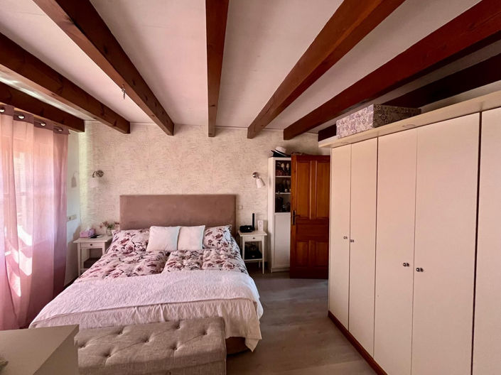 Image No.40-5 Bed Villa for sale