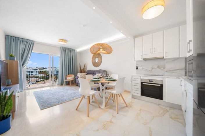Image No.2-2 Bed Apartment for sale