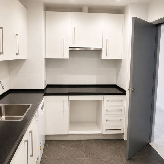 Image No.4-3 Bed Apartment for sale