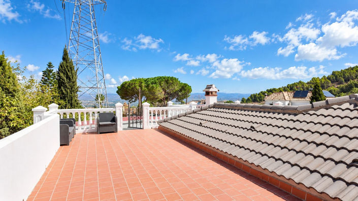 Image No.17-5 Bed Villa for sale