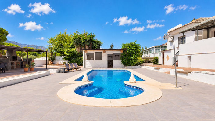 Image No.21-5 Bed Villa for sale