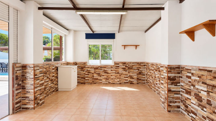 Image No.28-5 Bed Villa for sale