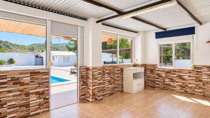Image No.29-5 Bed Villa for sale