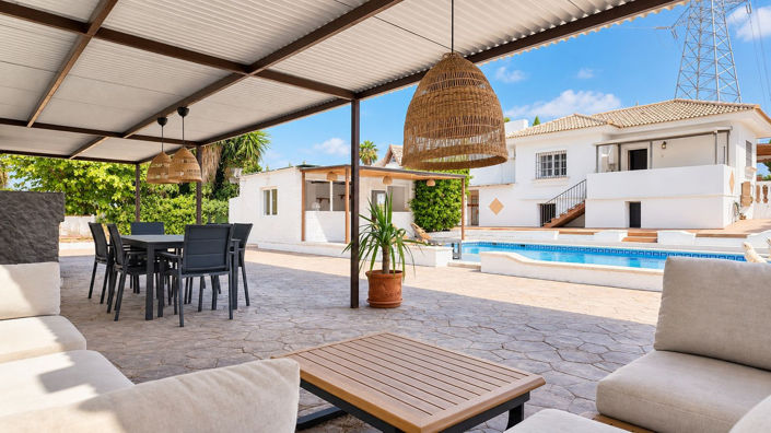 Image No.34-5 Bed Villa for sale