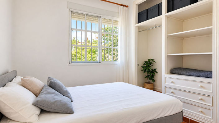 Image No.41-5 Bed Villa for sale